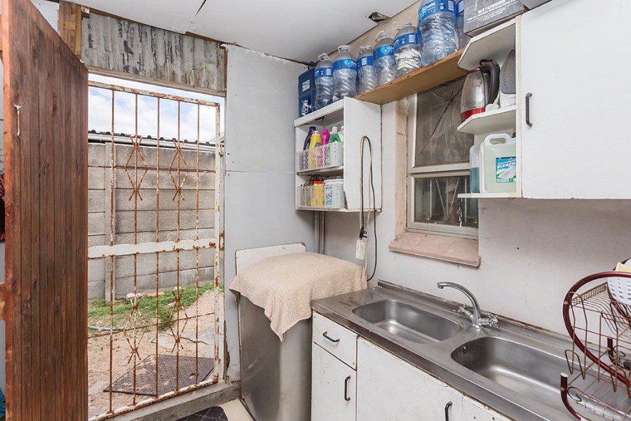2 Bedroom Property for Sale in Brooklyn Western Cape